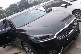 “Chạm mặt” Kia K7 mới giá 1,7 tỷ đồng tại Việt Nam