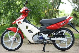 “Soi” xe máy Suzuki FX 125 huyền thoại tại Việt Nam 