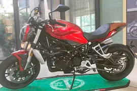 Benelli streetfighter 750GS “nhái” môtô Ducati Monster?