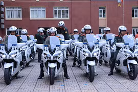 Soi dàn môtô “khủng” Yamaha FJR1300P của Bộ CA