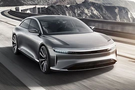 Siêu xe điện Lucid Air giá 1,18 tỷ "đấu" Tesla Model S