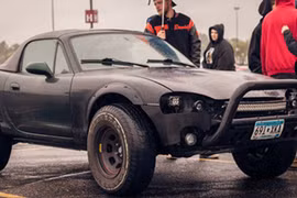 "Soi" chi tiết Mazda MX-5 độ off-road siêu ấn tượng 