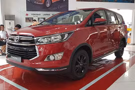 Cận cảnh Toyota Innova Venture giá 855 triệu tại VN