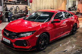 Honda Civic lên đời xe thể thao tiền tỷ tại Việt Nam