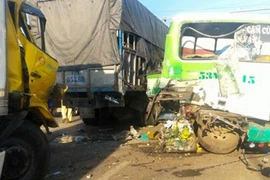 Đâm xe liên hoàn trên Quốc lộ 1, 7 người nhập viện 