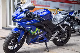 Môtô Yamaha R15 giá chỉ 99 triệu đồng tại Việt Nam