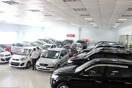 Không chờ ô tô nhập giảm giá, khách Việt quay đầu "chơi" xe cũ