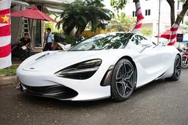 Siêu xe McLaren 720S tiền tỷ đầu tiên về Việt Nam 