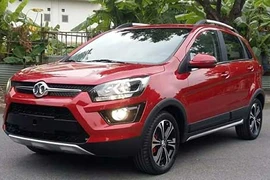 "Xế hộp" Trung Quốc - BAIC V2 giá 468 triệu tại Việt Nam