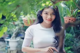 Vẻ đẹp hút hồn của cô nàng 20 tuổi tham gia The Face