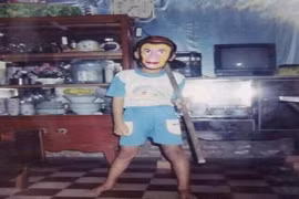 Dân mạng khoe ảnh thuở bé, xem xong ai cũng phải bất ngờ