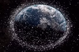 Ai xả rác nhiều nhất trên không gian?