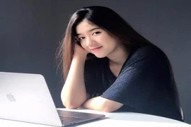 Cựu nữ sinh Quốc học Huế không phải nắng nhưng vẫn tỏa sáng