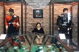 Giới trẻ thích thú với bảo tàng vũ khí tư nhân Vũng Tàu