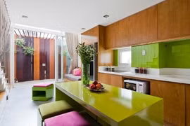 Nhà 32m2 trong hẻm ở Sài Gòn đẹp không khác gì biệt thự mặt tiền