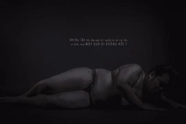 Anh chàng bụng bia “kể khổ” qua bộ ảnh táo tợn