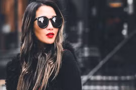 Mỹ nữ gốc Việt xếp đứng top những kiều nữ Instagram là ai?