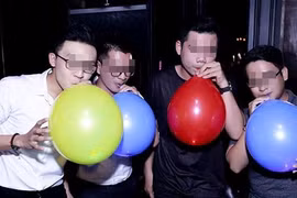 Muốn thành “người” thì tránh xa những “đồ chơi” này