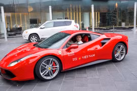 Công an xử lý siêu xe Ferrari gặp nạn của ca sĩ Tuấn Hưng thế nào?