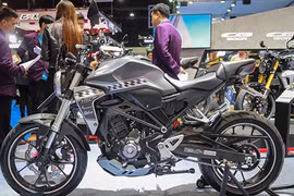 Honda CB300R 2018 giá 4.800 USD, lựa chọn mới phân khúc 300cc