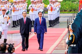 Chủ tịch nước chủ trì lễ đón và hội đàm với Tổng thống Indonesia