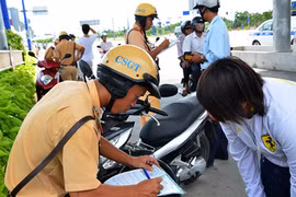 Có nên xử phạt vi phạm giao thông bằng lao động công ích?