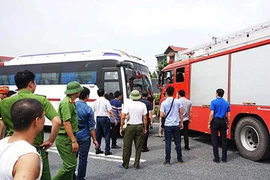 Cận cảnh dựng lại hiện trường xe khách đâm xe cứu hỏa