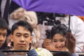 Biết gì về giá trị bó hoa cưới trong lễ ăn hỏi Á hậu Phương Nhi?