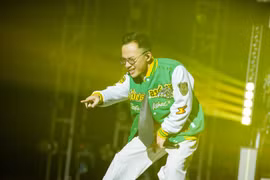 Rapper Tiến Đạt giàu cỡ nào?