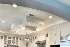 Lệ Quyên sở hữu biệt thự 400m2 sang trọng tại Mỹ