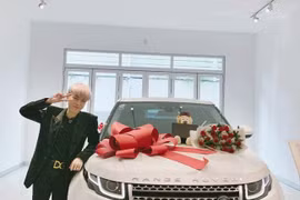 Ngoài bất động sản, siêu xe, Đức Phúc còn sở hữu nhiều đồ hàng hiệu