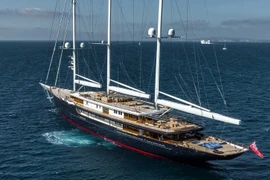 Bên trong siêu du thuyền của các tỷ phú thế giới 