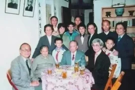 Giai tộc họ Bối ở Trung Quốc trải qua 17 đời phồn thịnh