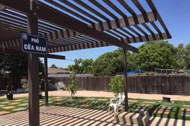 Bên trong biệt thự hàng nghìn m2 ở Mỹ của Bằng Kiều 