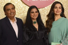 Biết gì về 3 người con của tỷ phú Mukesh Ambani?
