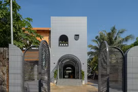 Bên trong ngôi nhà 2 tầng nhỏ gọn chỉ 1,3 tỷ đồng