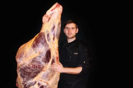 Để thưởng thức món thịt bò "ngủ đông" phải đặt trước 1 năm