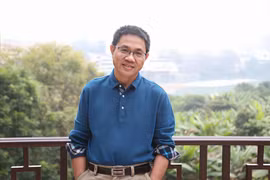 Đại gia xây hàng trăm căn biệt thự tặng dân làng để báo đáp ân tình 