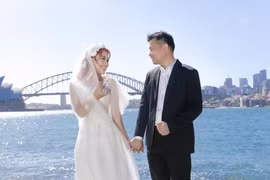 MC Vân Hugo: Gia đình tôi đầy đủ con anh, con tôi, con chúng ta