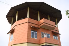 Bên trong căn nhà xoay 360 độ nổi tiếng ở Bắc Giang