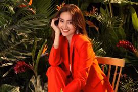 Ninh Dương Lan Ngọc, người đẹp bốc lửa vừa giỏi và giàu 