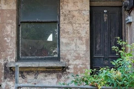 Căn nhà bỏ hoang được bán giá gần 1 triệu USD ở Sydney