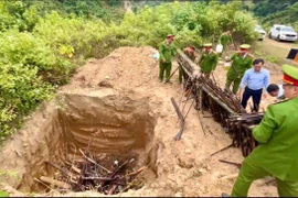 Tiêu hủy gần 1.000 khẩu súng tự chế và nòng súng ở Nghệ An