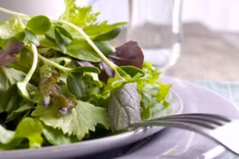 10 thực phẩm dễ gây chết người trong mùa hè