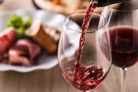 Uống loại nước này thường xuyên dễ gây ung thư vú