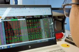 Chứng khoán ngày 3/11: PVS, TPB và BCG đều được khuyến nghị 