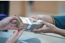 Tỷ giá tự do bật tăng, lãi suất huy động vẫn chưa có dấu hiệu ngừng giảm