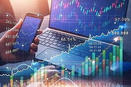 Chứng khoán thiết lập mặt bằng mới: Những rủi ro lớn nào cần theo dõi?