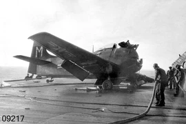 Cơn ác mộng về tai nạn khi hạ cánh trên tàu sân bay 