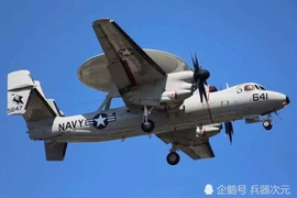 Điểm mặt những máy bay lớn nhất từng cất cánh từ tàu sân bay